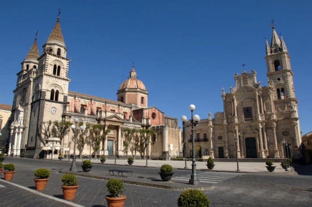 Appartamento Come In Sicily La Pietra Monaca Acireale Esterno foto